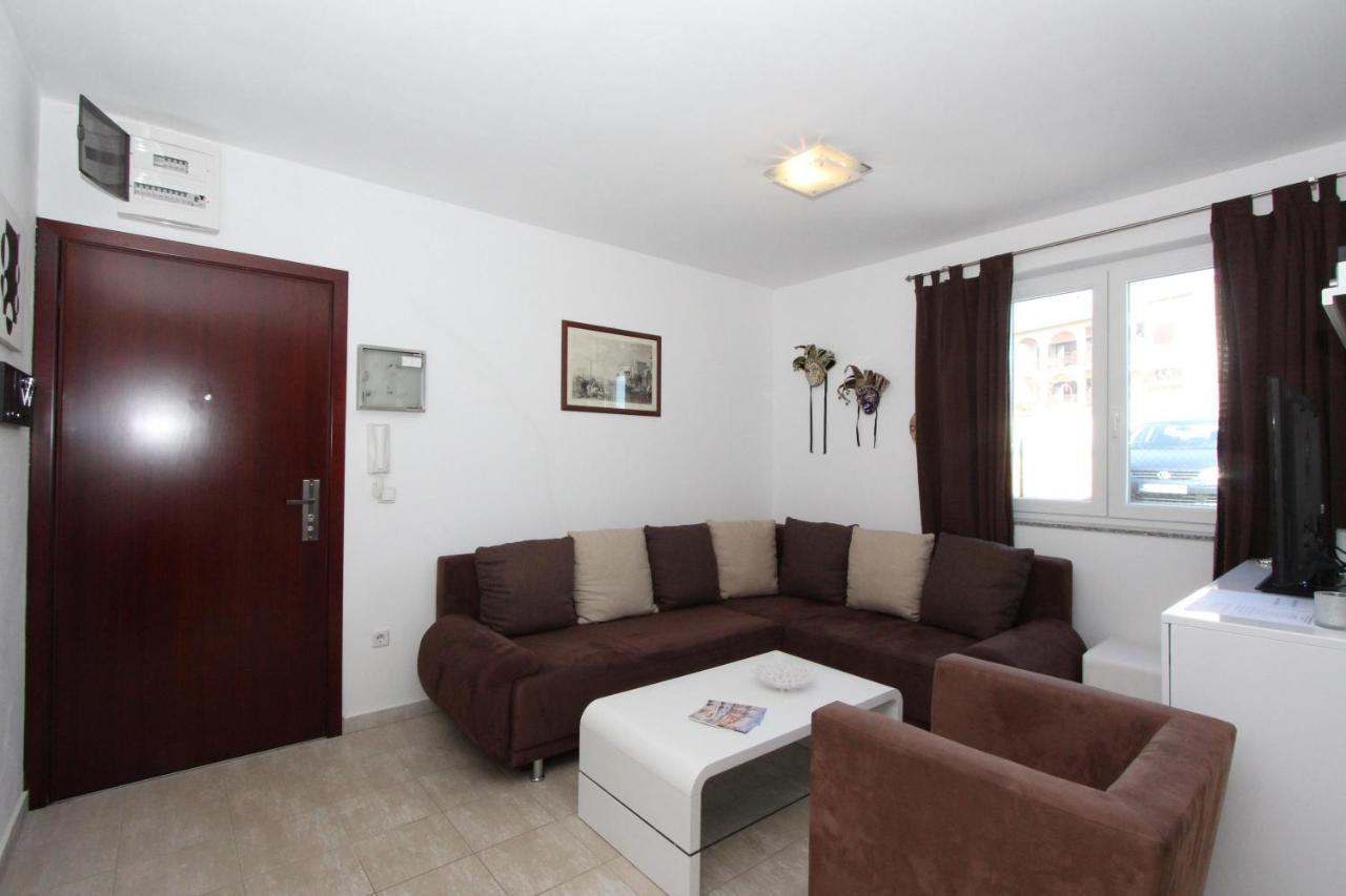 Apartment Adi Rovinj Eksteriør billede